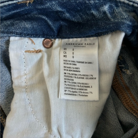 AMERICAN EAGLE | High Rise Jean Shorts - Picture 5 of 5